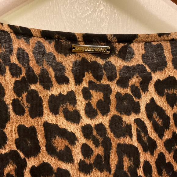 Michael  by Michael Kors stretch knit animal print shirt - Picture 5 of 5